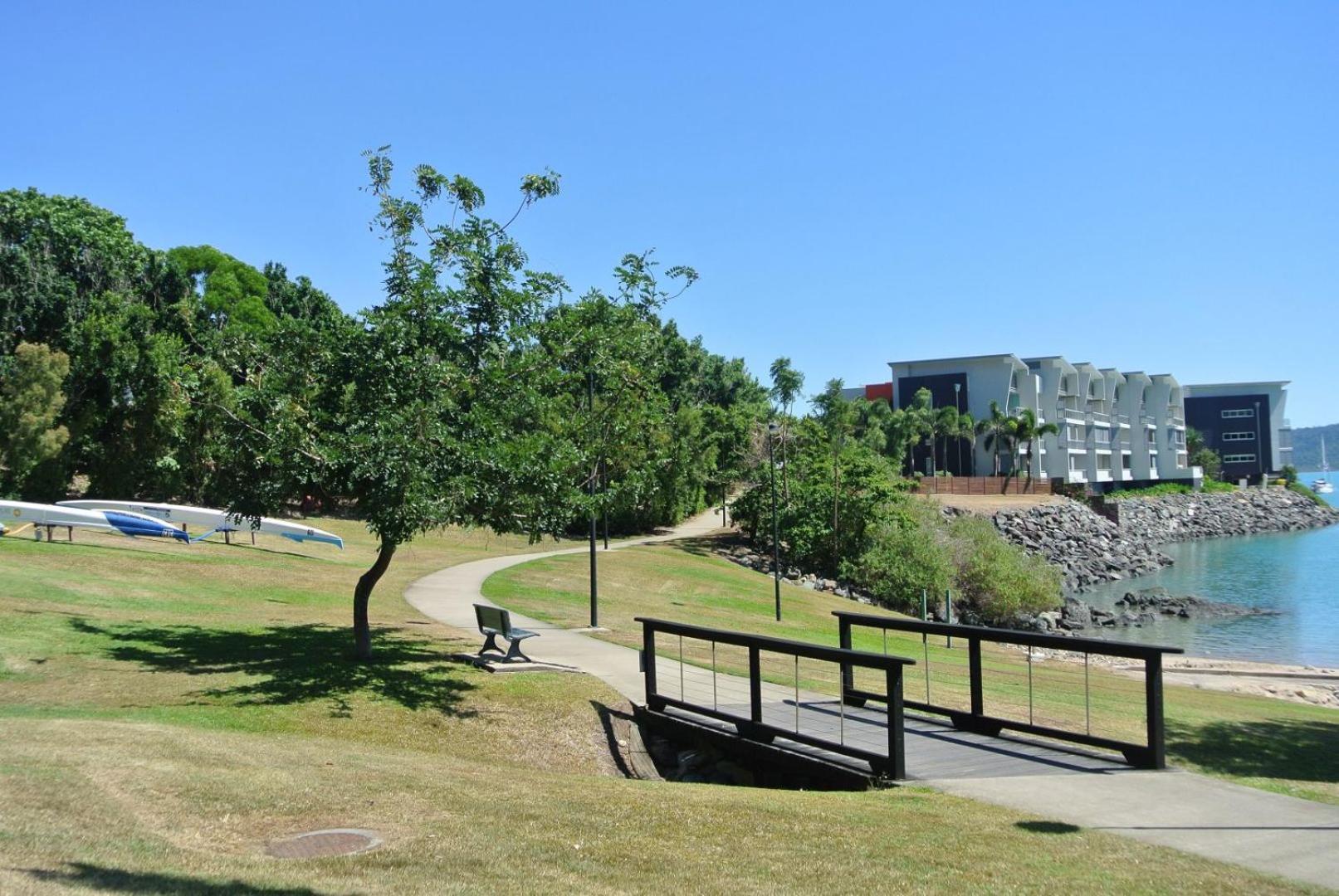 Peninsula Airlie Beach Exterior photo